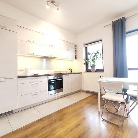 Sliczna 34A By Homeprime Cracovia Exterior foto